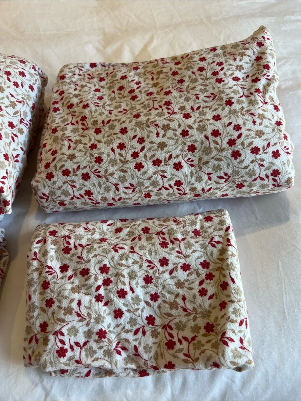 Martha Stewart Flannel Queen Sheet Set 4pc Ditsy Floral Red Flower Warm Cozy